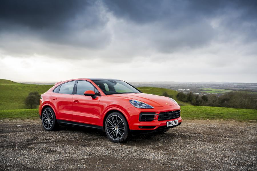  Porsche Cayenne Coupe 2019 года  (UK) (фото 1 из 40)
